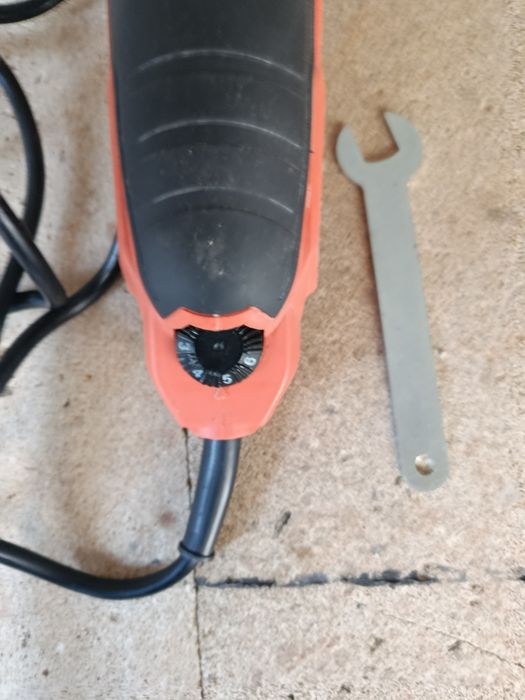 Ексцентрична полир машина