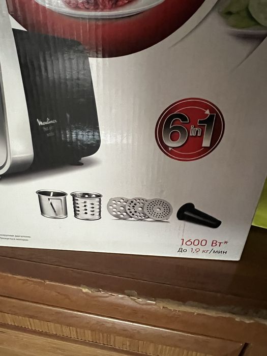Продам мясорубку новую