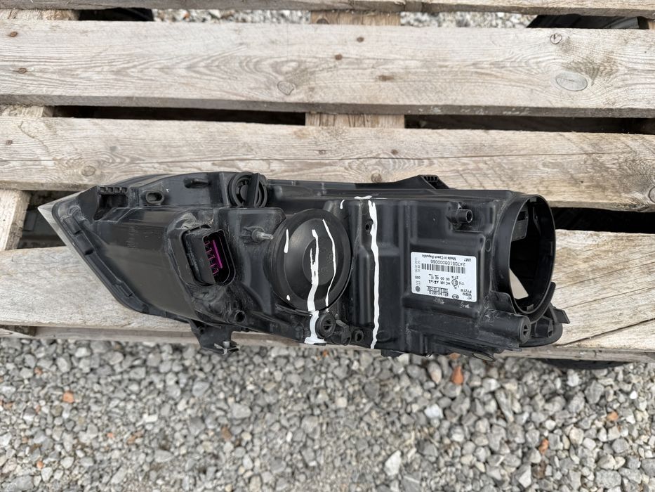 Фар VW Polo 2009 год.-