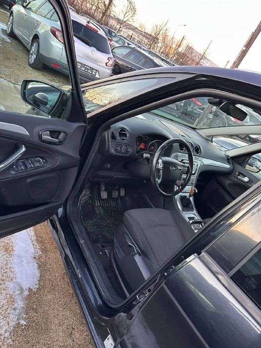 Ford Galaxi  , an 2009