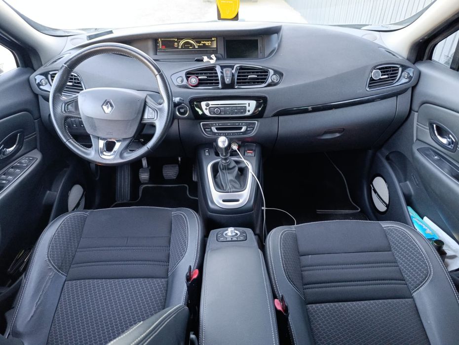 Renault Scenic 3 2014 1.5 DCI 110 CP Full Options / Bose / Navi / Visio System