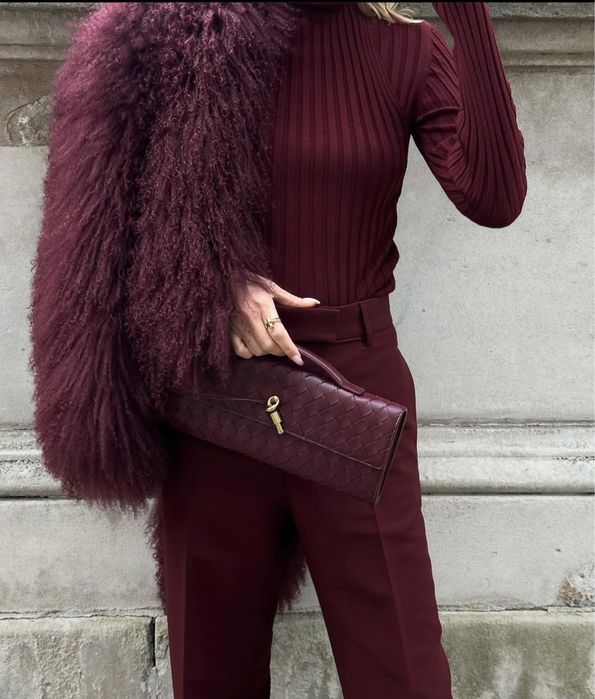 Продам шубу Ламу