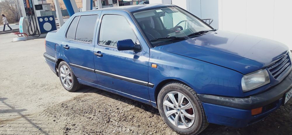 Полсваген венто сатылат