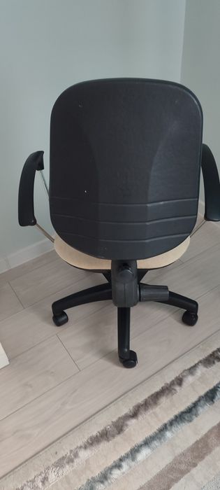 Компьютерное кресло