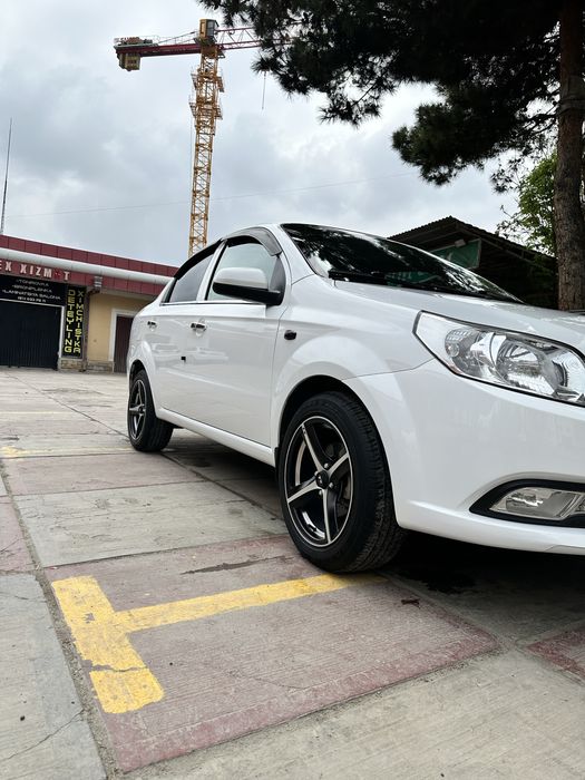 Продаю нексия 3 2021 г