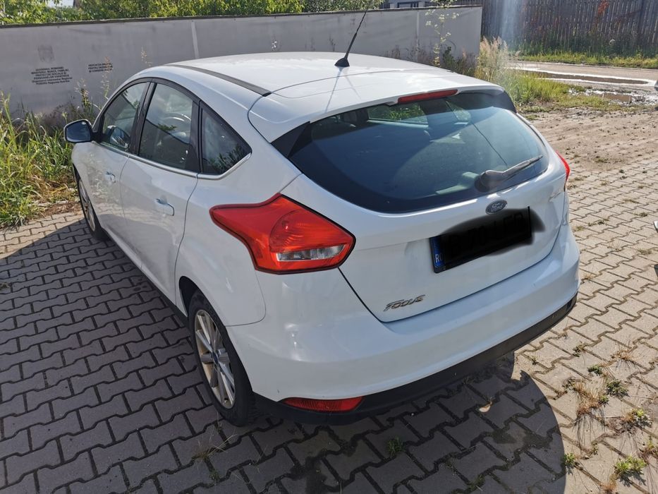 Ford Focus Titanium 1.5 Diesel 120CP • 2015 • 6000€ Negociabil
