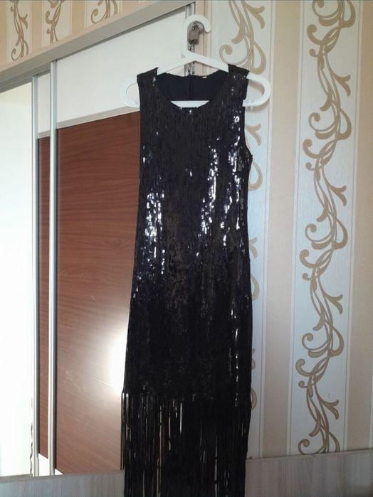 Платье новое не дорого