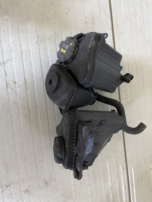 Vas expansiune antigel apa servo bmw seria 5 f10 f11