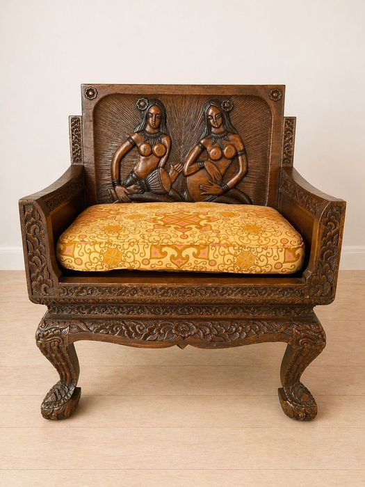 Mobilier sculptat din lemn masiv de tec