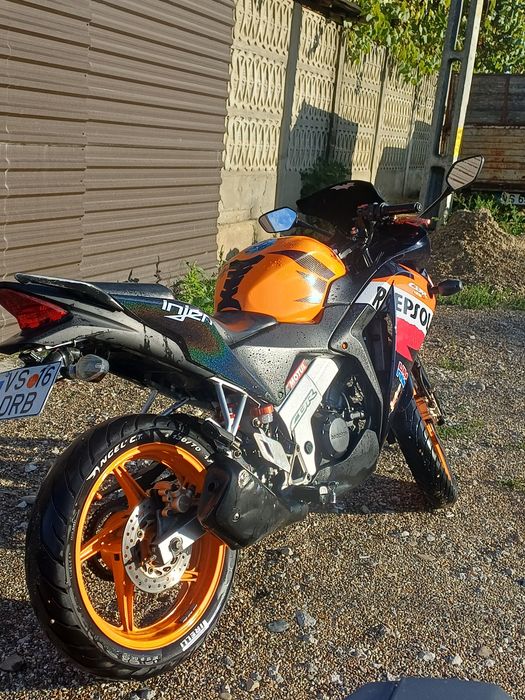 Honda CBR 125R Repsol