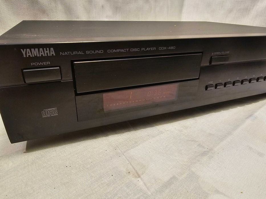 Cd player Yamaha CDX 480 France