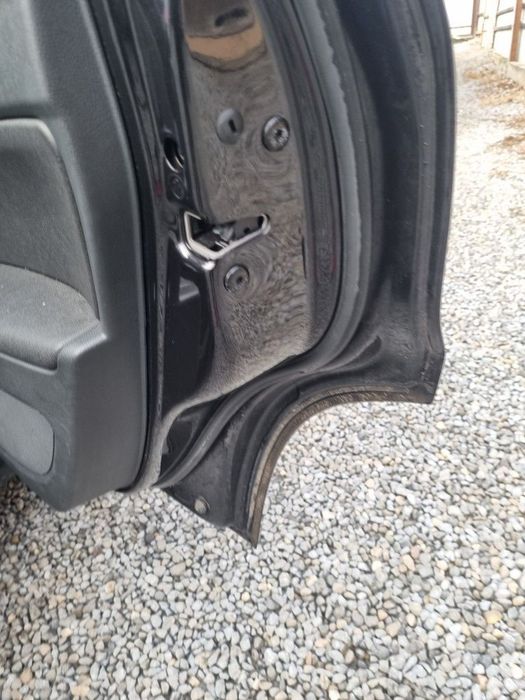 Usa Dreapta Spate Skoda Yeti Facelift 2013 - 2017 SUV 4 Usi Skoda Blau CYVB (1375)