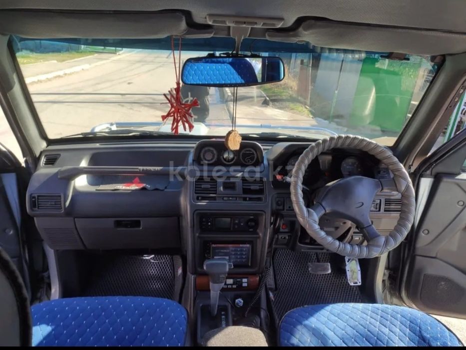 Продам Мицубиси Паджеро