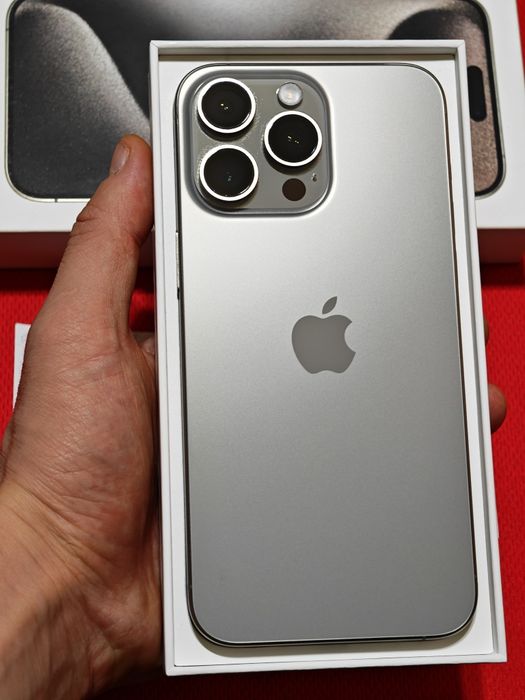 iPhone 15 Pro Max 256 gb ёмкость 88%