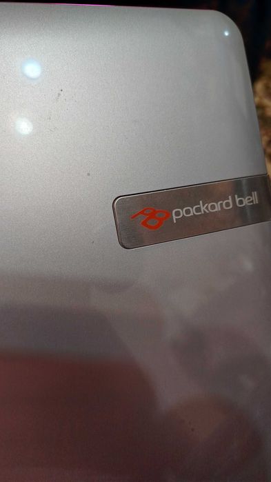 Ноутбук Packard Bell недорого.