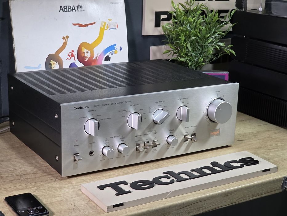 Amplificator TECHNICS SU-V6, vintage hifi integrated DC amplifier, argintiu New class A