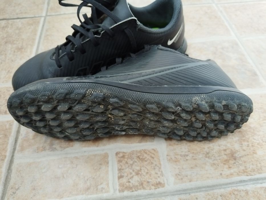 Футболни обувки - стоножки nike, номер 36