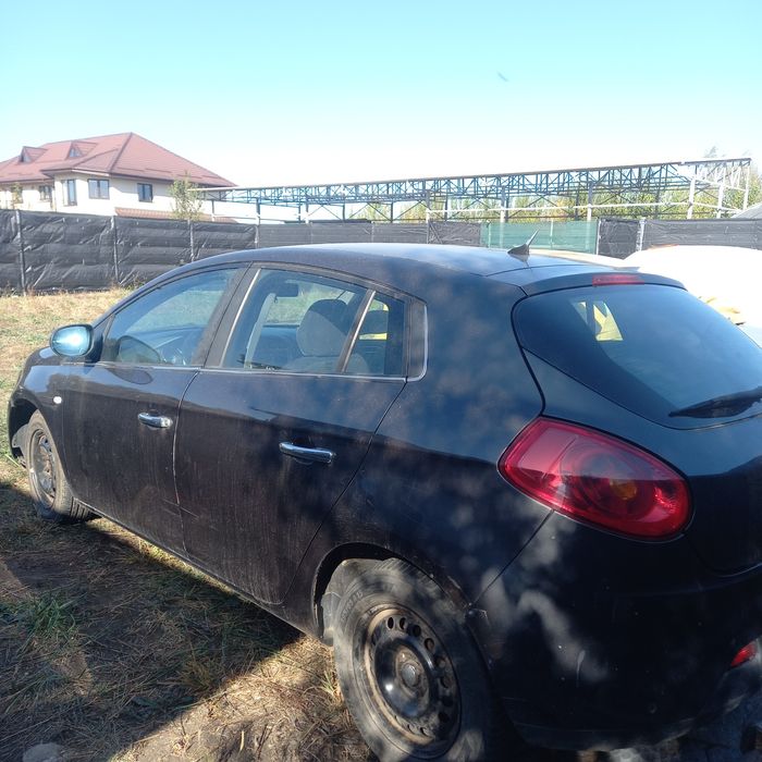 Dezmembrez fiat bravo 2008