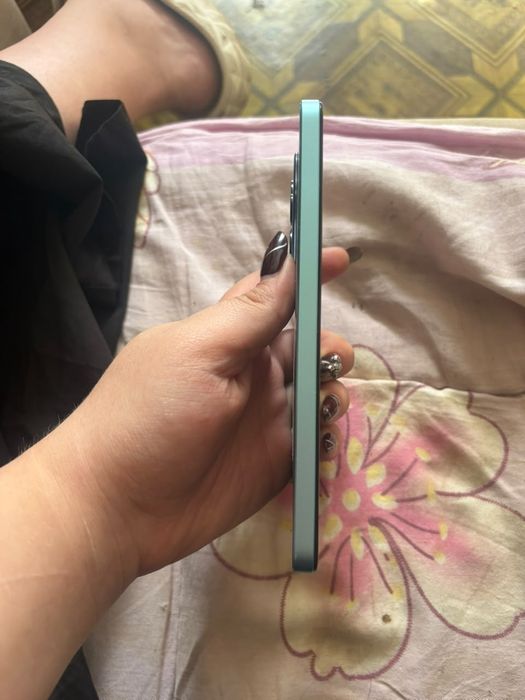 Продам Xiaomi Redmi note 14