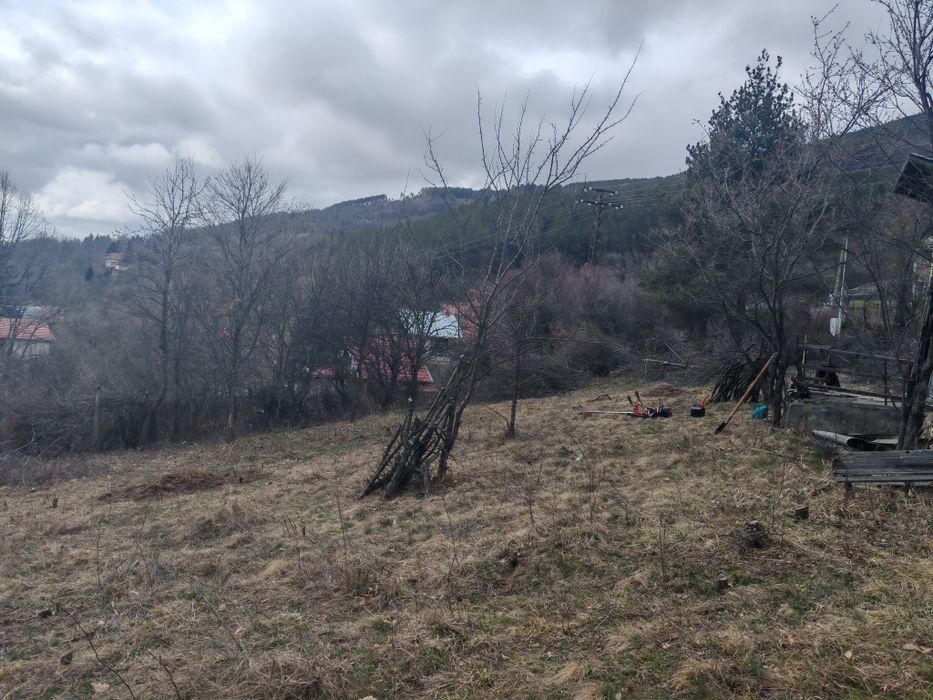 Продава се Парцел в Своге - 1000 кв.м за 9 €/кв.м - Снимка #5