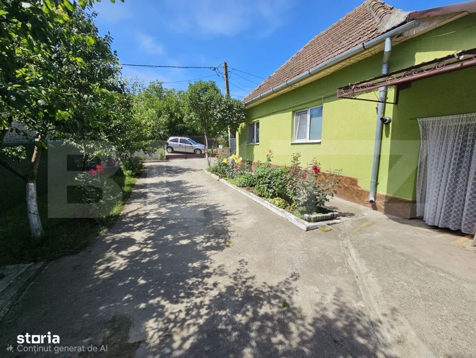 Casa renovata, 4.237mp teren intravilan, Dublu front stradal, Razboien