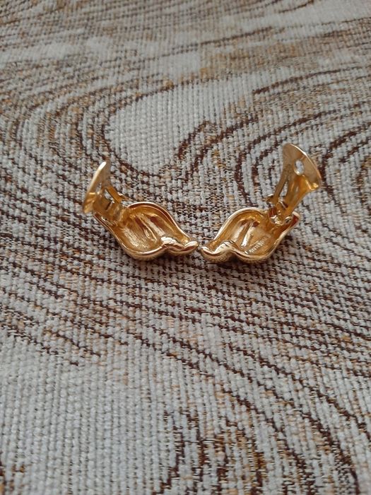 Bijuterii material bun