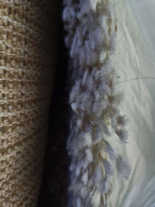 Ковер с длинным ворсом продам