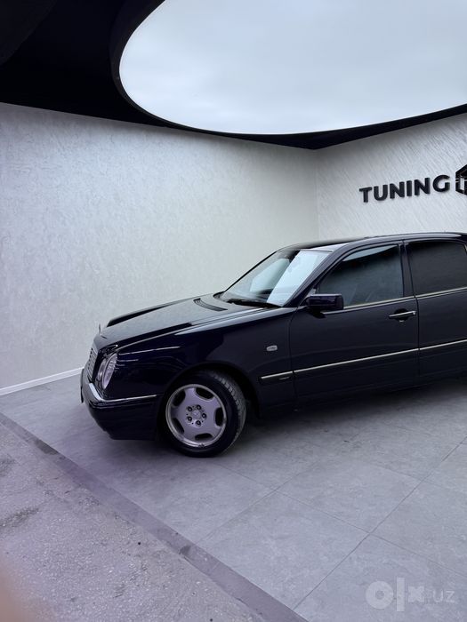 Mercedes Benz W210 E230 Avantgarde A/T 1996 Obmen bor