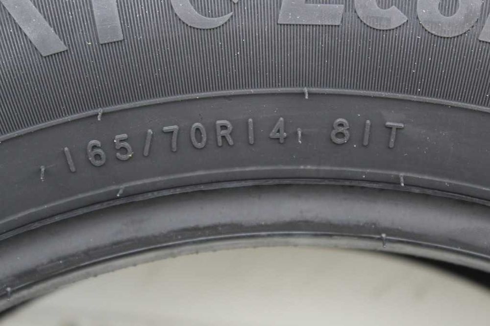 Anvelope vara noi 165/70R14, 81T, CEAT