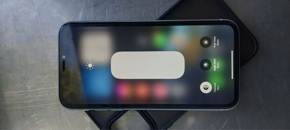 Продается iphone 11 128гб