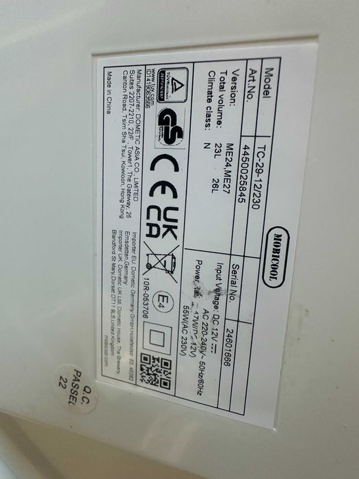 Немска хладилнa чанта Mobicool TC-29-12/230 - , 26л, 12V-220V