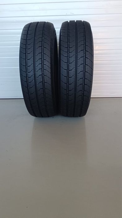 2бр гуми 215/75/R16C/Summer star3 van point S/dot1318г/10.5мм грайфер/