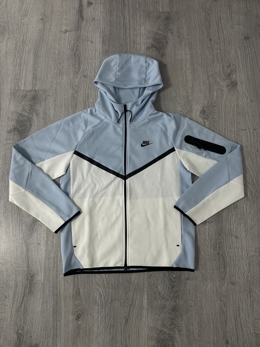 Nike Tech Fleece Baby Blue