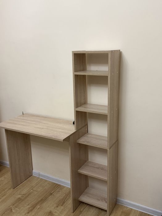 Продаю Компактный Стол