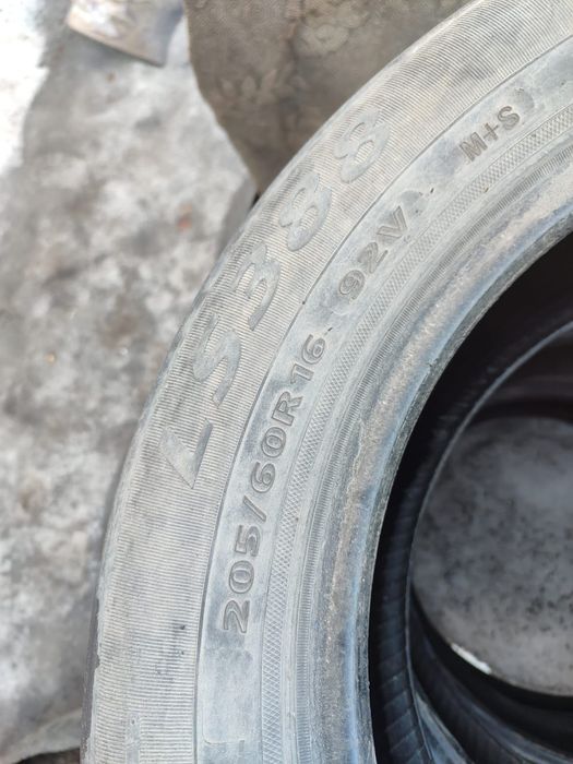 Продам резину R16