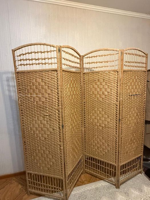 продам ширму для салона или бутиков