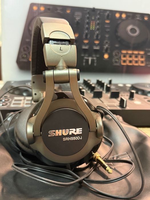 Наушники SHURE SRH550dj