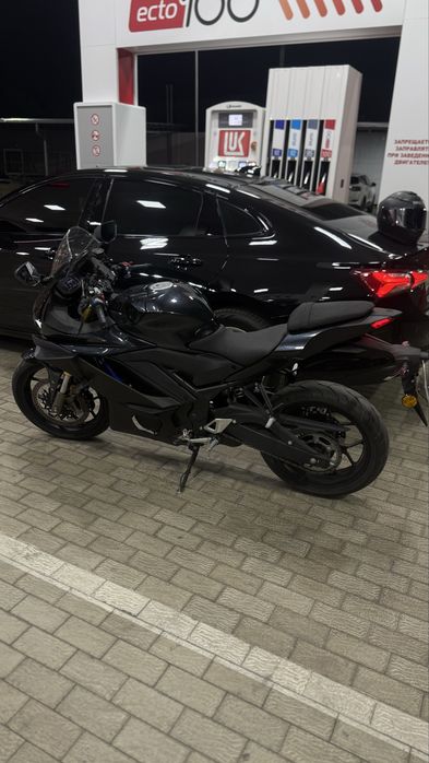 Moto Noma R3 новый