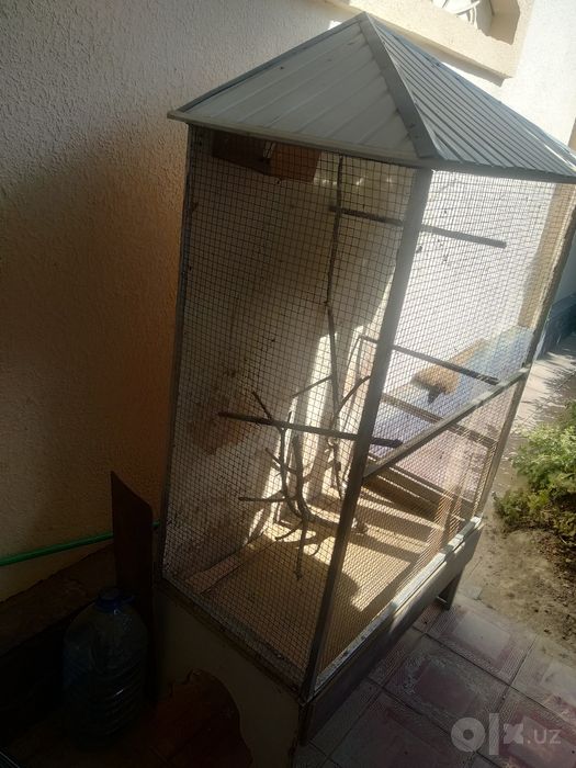 Valer qafas  sotiladi yaxshi holatda sirochni