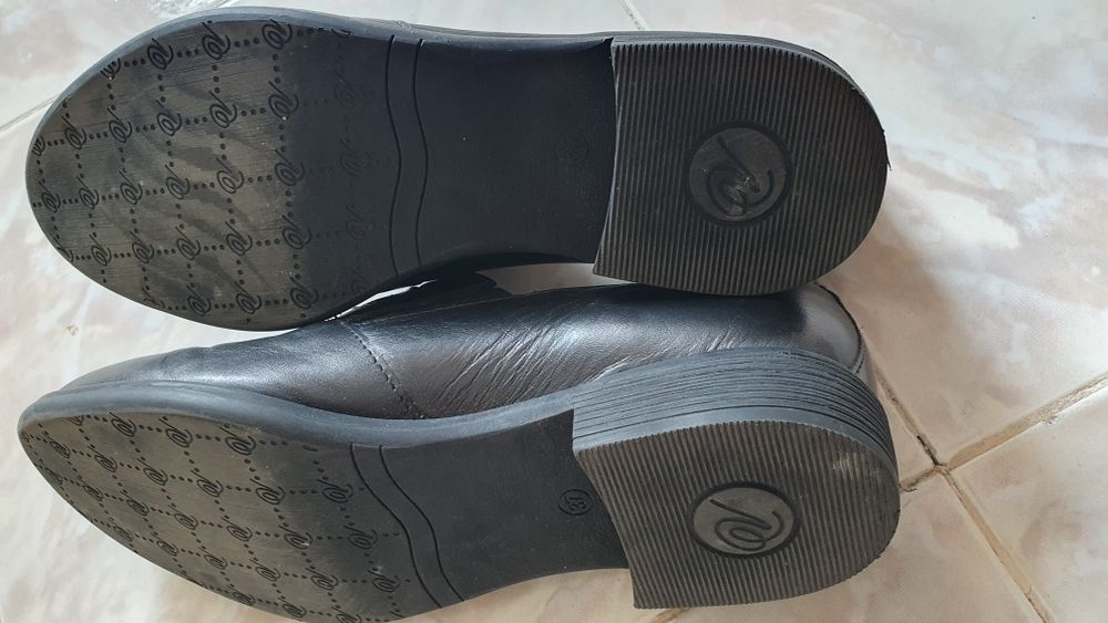 Черни обувки от естествена кожа N°37