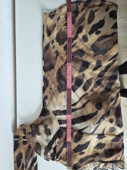 Bluză Monari mărime 38, imprimeu animal print (zebră/leopard), guler cu volănașe și șnur de legat