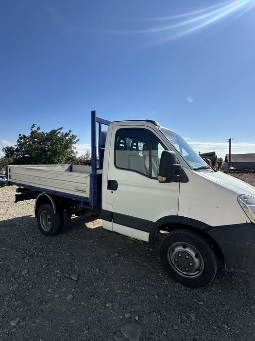 Iveco Daily 35C18 – 3.0 Diesel 180 CP – Basculabil 3 Părți