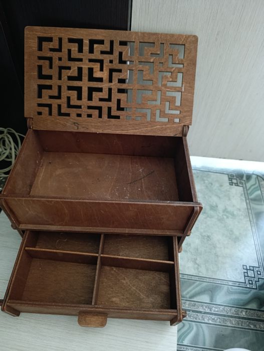 Шкатулка для украшений