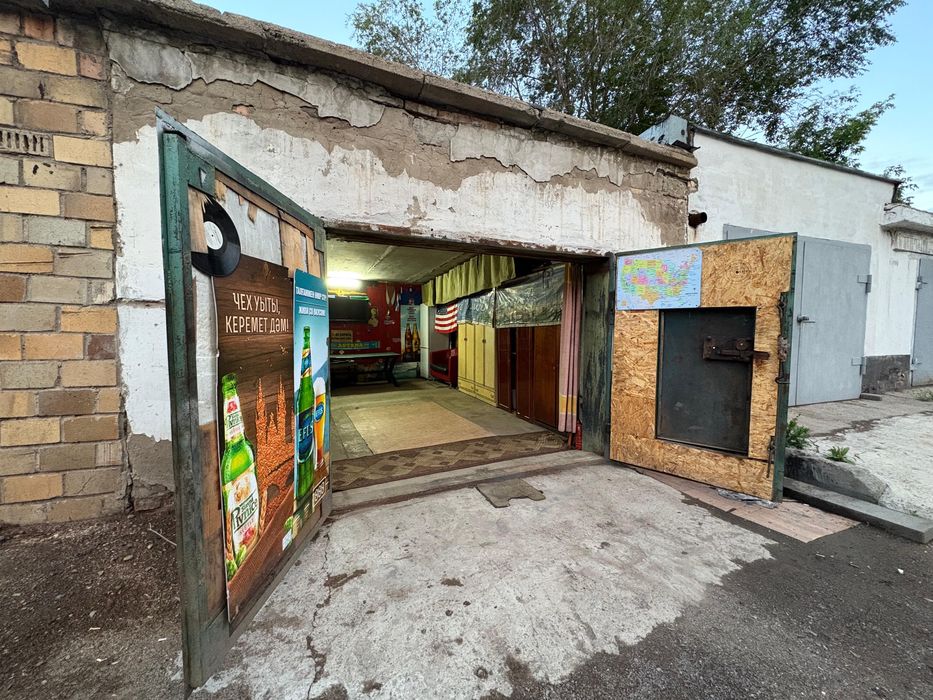 Продаю гараж в спальном районе