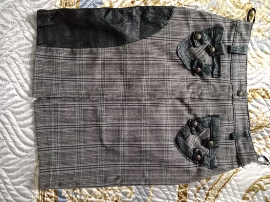 Продам длинные платья и юбки до колен