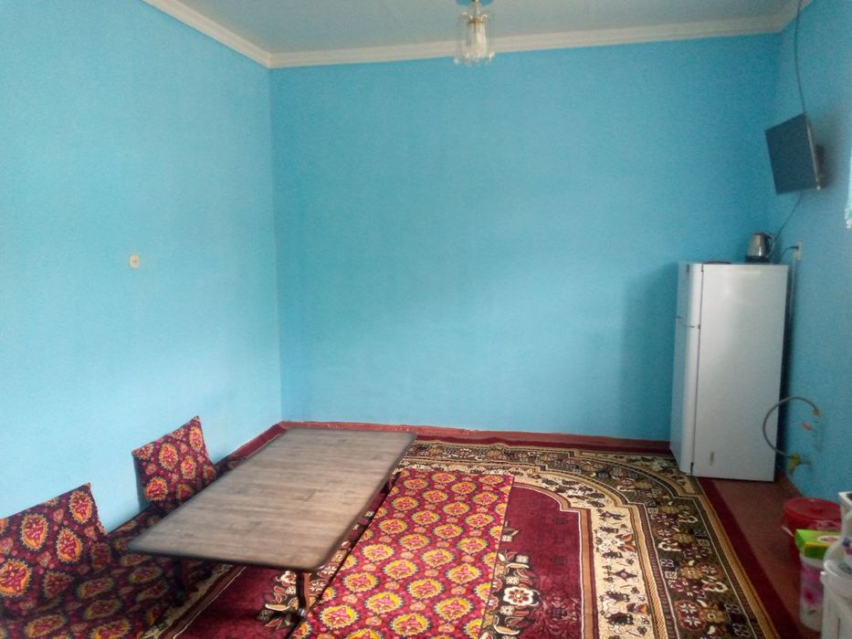 Hovli charxin srochni arzon sotiladi