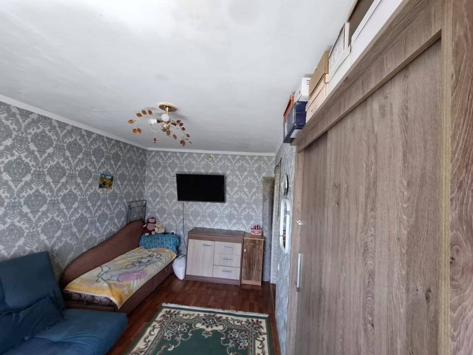 Продам 1 комнатную квартиру