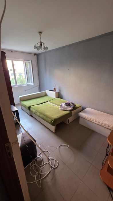 Vând apartament in zona KM 5 Constanța