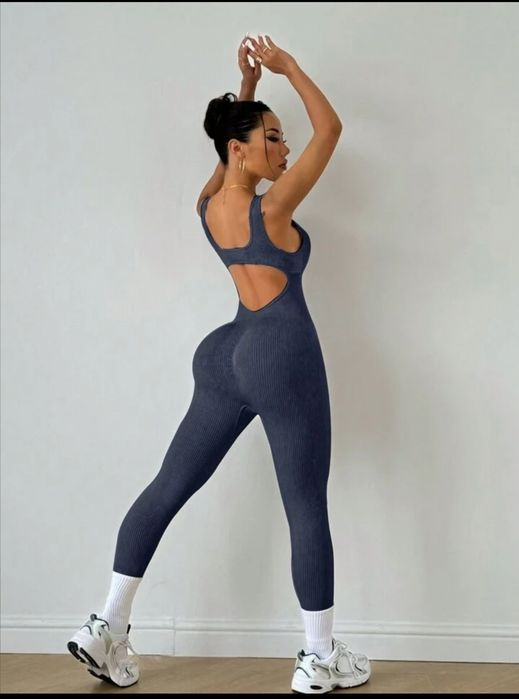 Спортен гащеризон