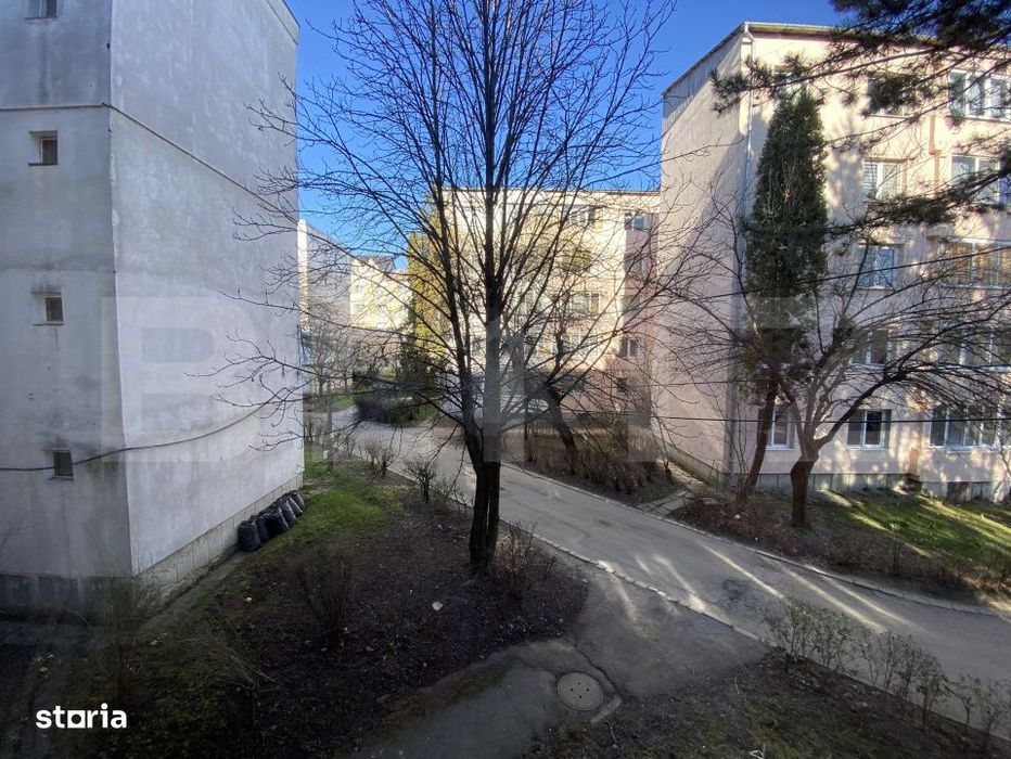Apartament 2 dormitoare, etaj 1,  Decebal, loc de parcare